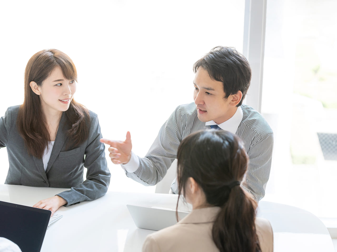 マーケティング基礎講座 メインビジュアル